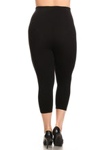 Load image into Gallery viewer, High Waist Slimming Compression Capris
